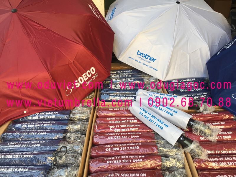 xưởng sản xuất ô dù cầm tay in logo quảng cáo